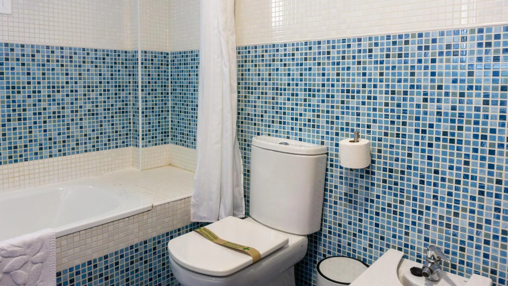House Pool & Parking Malaga Villa 0*,