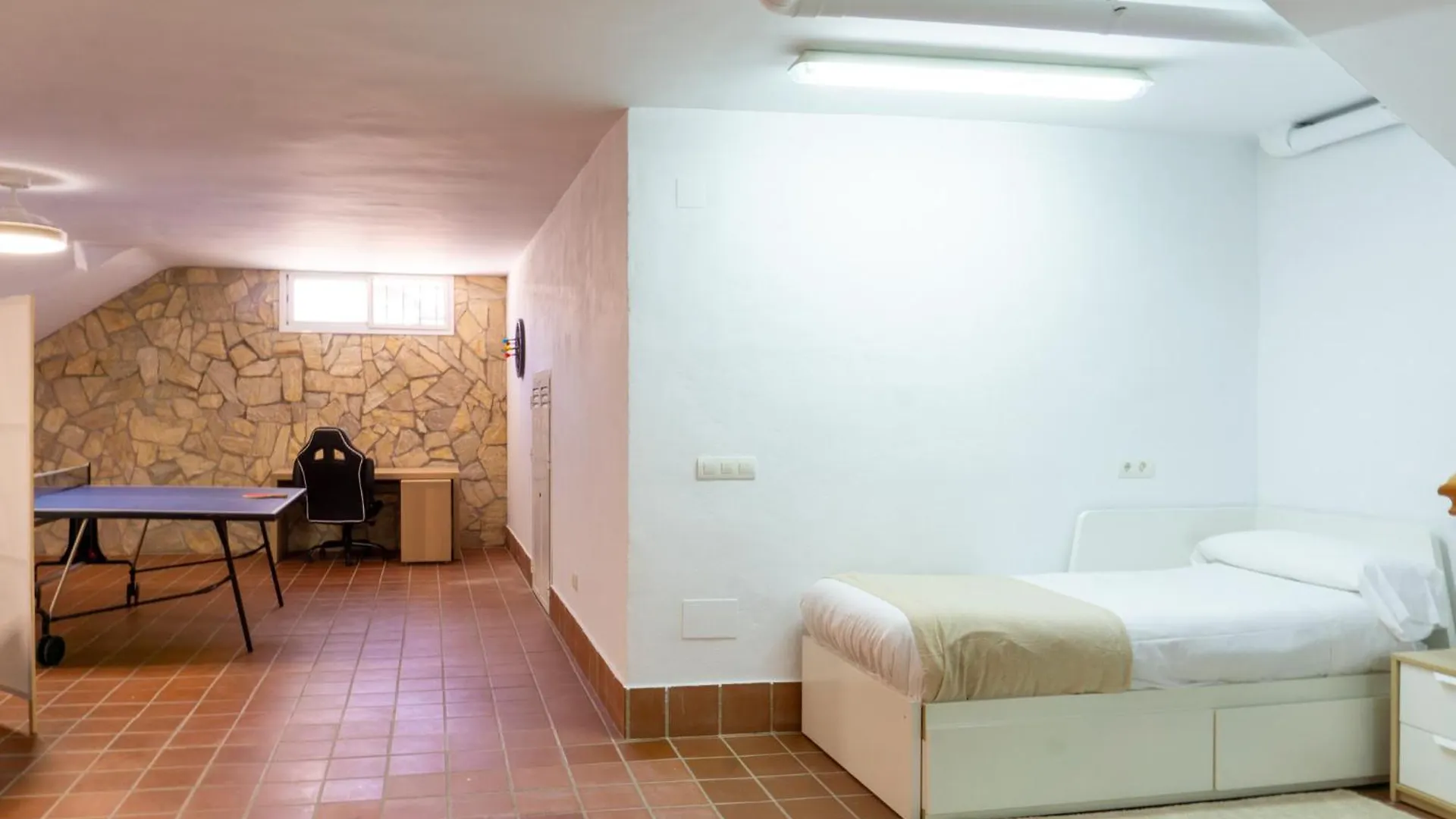 House Pool & Parking Malaga Villa 0*,